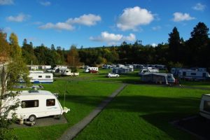 autumn-caravan-park-001